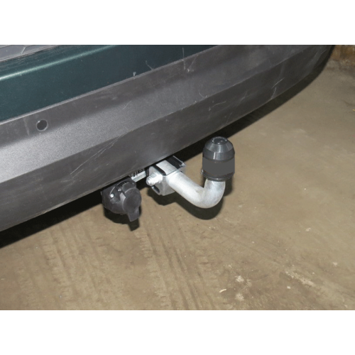 Фаркоп ZincaR на Audi Q3 2011-2018 Арт. ZV101A (полностью оцинкованный)