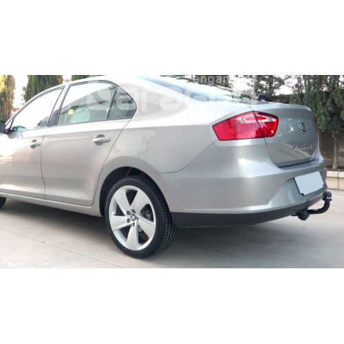 Фаркоп ARAGON на SEAT Toledo 2015– Арт. E0402AV